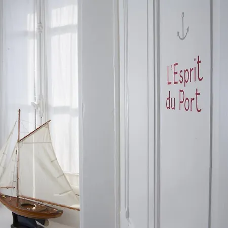 Apartment Vue Port-en-Bessin-Huppain