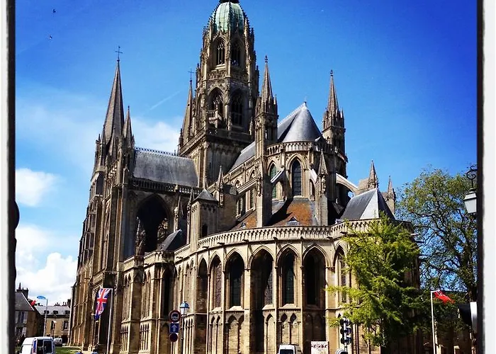 Apartment Vue Port-en-Bessin-Huppain